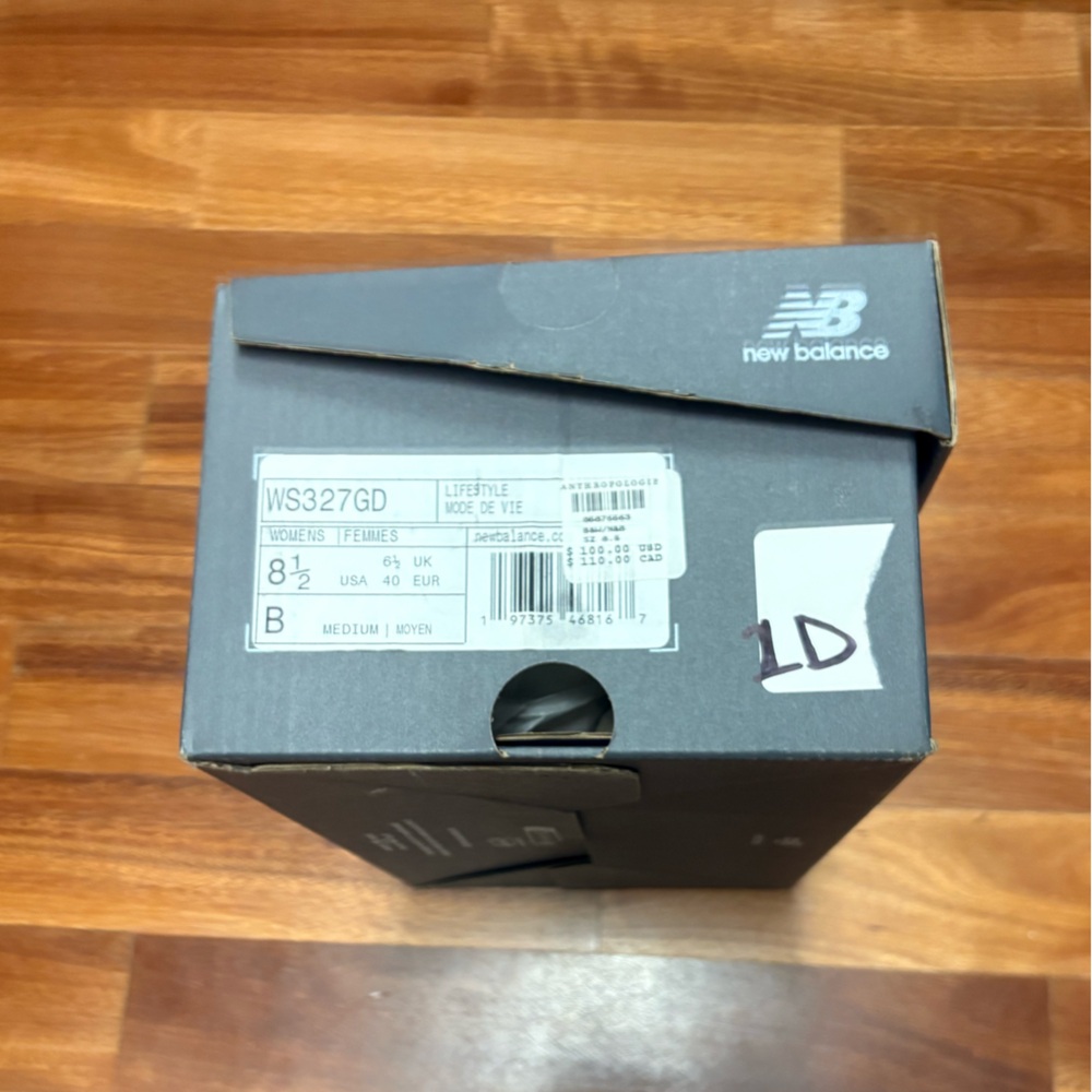 New Balance Athletic Shoes in White and Black - Picture 2 of 3